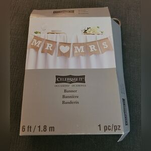 MR MRS Burlap Banner